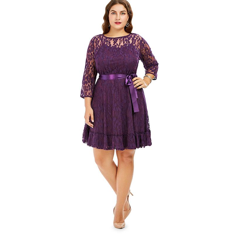 Plus Size Vintage Lace Dress With Belt
