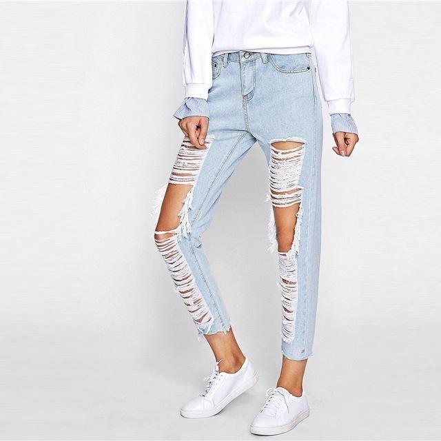 Extreme Distressing Jeans